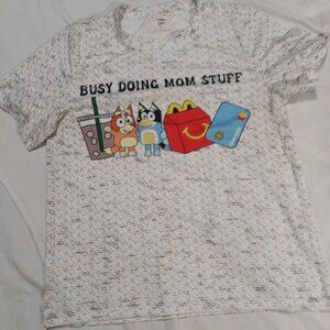 Busy doing mom stuff Tee Shirt